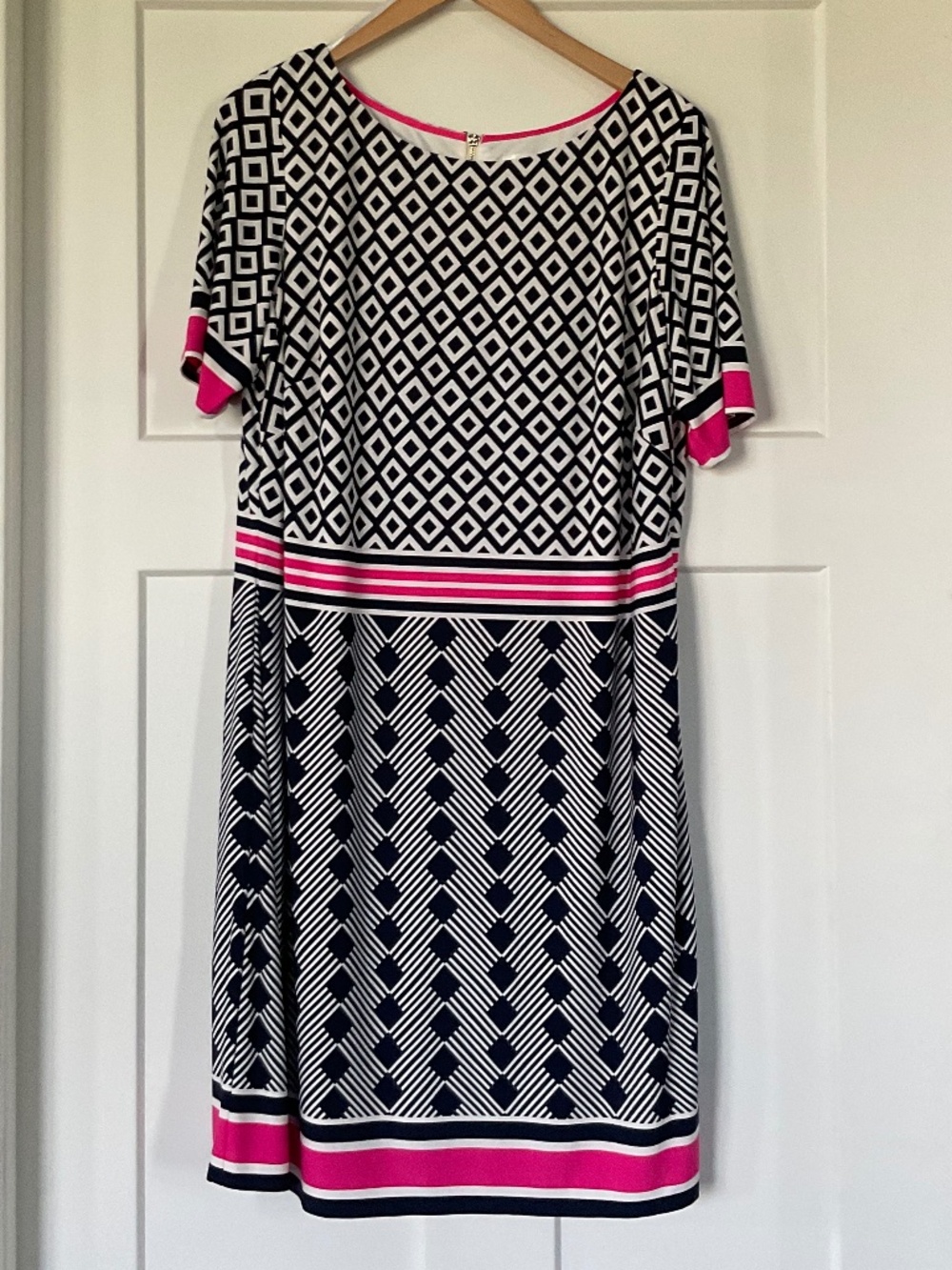 Eliza J Navy Pink Geometric Knit Knee Length Dress 3/4 Sleeve NWOT Size 14
